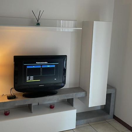 Residenza Il Ciliegio Lägenhet Buscate Exteriör bild