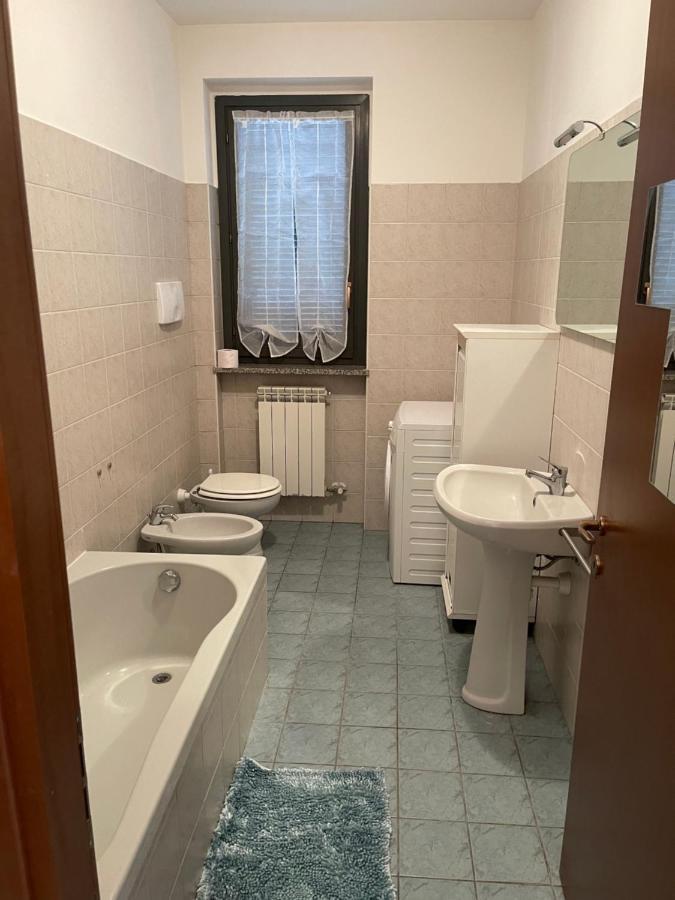 Residenza Il Ciliegio Lägenhet Buscate Exteriör bild
